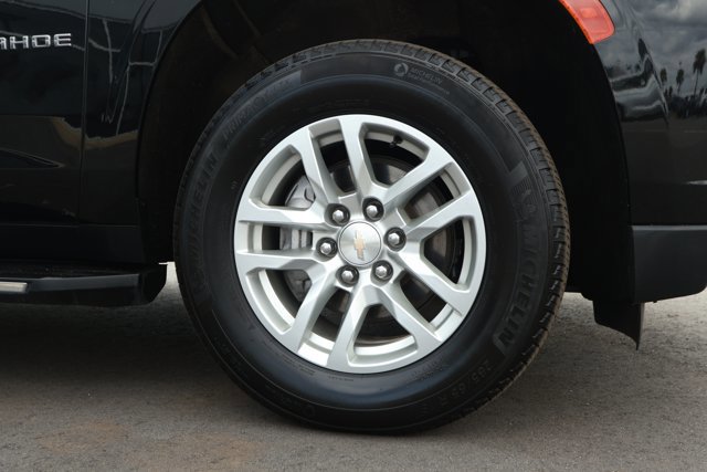 Used 2024 Chevrolet Tahoe LT AWD/4WD image 5