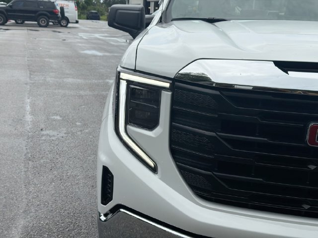 Certified 2026 GMC Sierra 1500 Pro RWD image 9