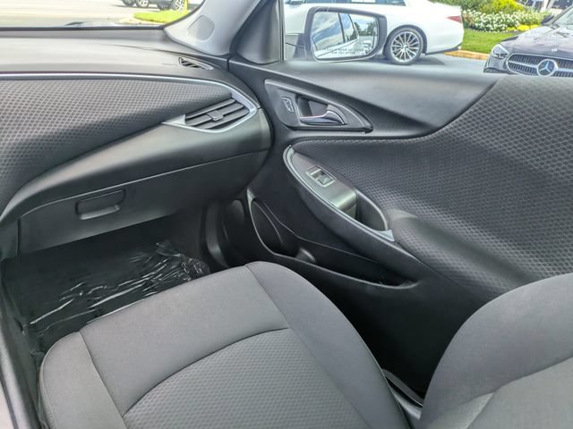 Used 2024 Chevrolet Malibu RS FWD image 17