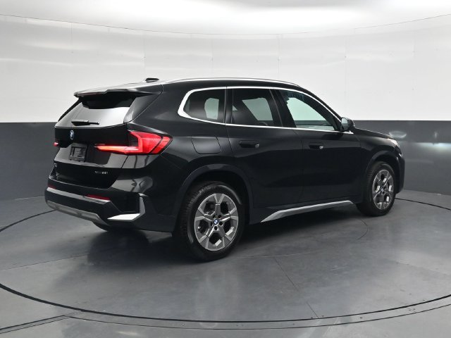 Used 2026 BMW X1 xDrive28i AWD/4WD image 4