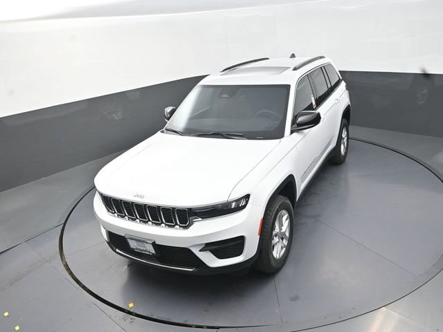 New 2026 Jeep Grand Cherokee Laredo X AWD/4WD image 13