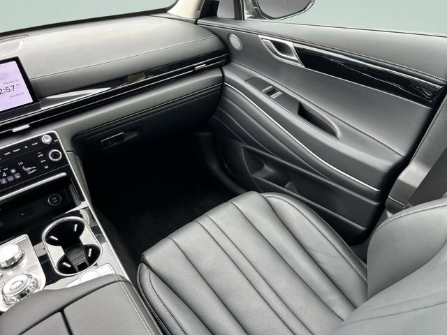 Used 2025 Genesis GV80 2.5T Standard image 21