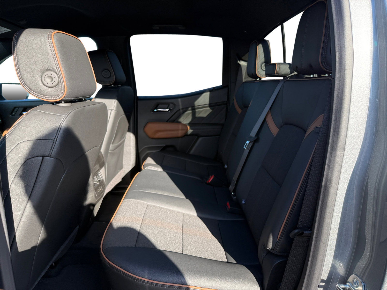 New 2026 GMC Canyon AT4 image 16