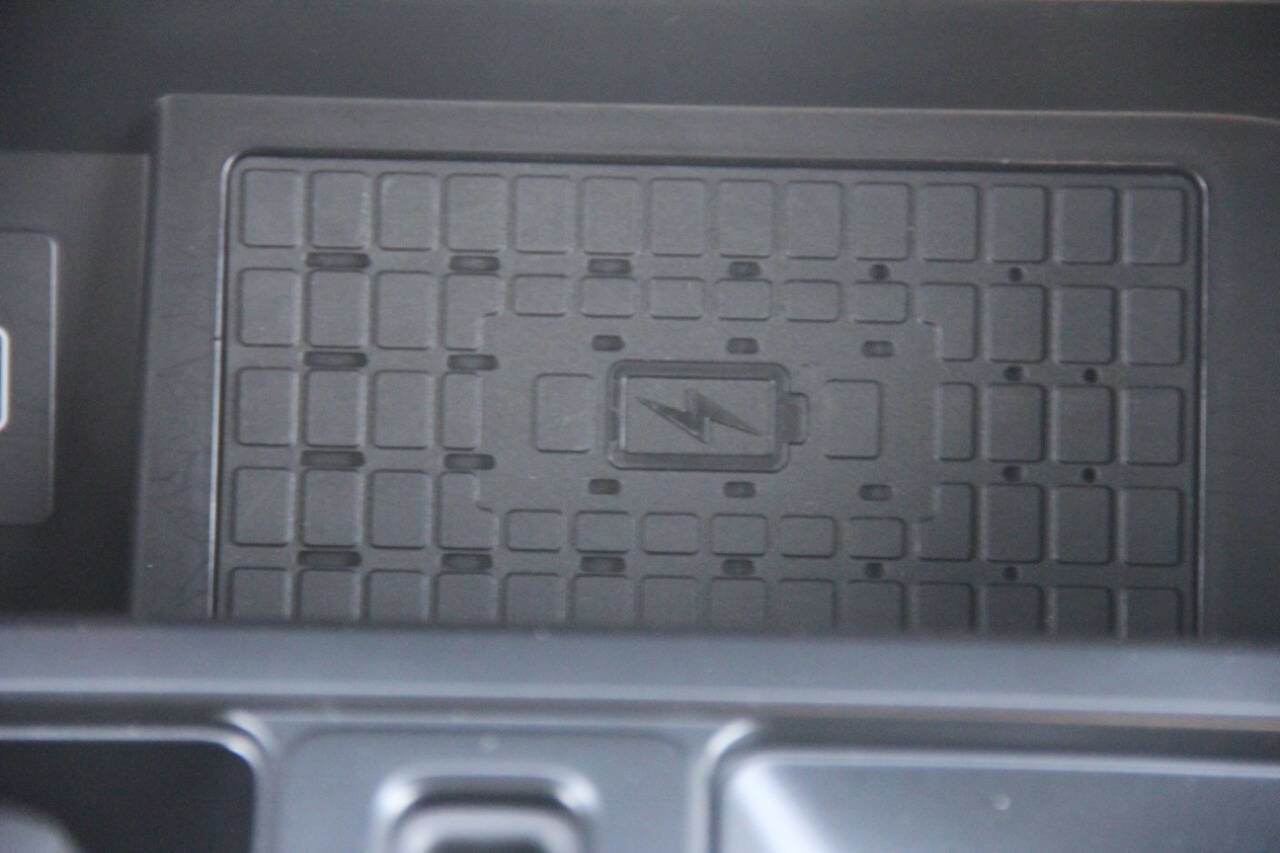 Certified 2025 Ford F150 XLT w/ Equipment Group 302A MID image 31