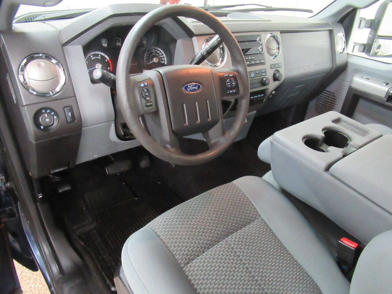 Used 2016 Ford F350 XLT w/ Advanced Security Group RWD image 8