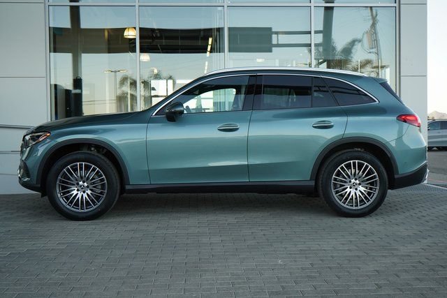New 2026 Mercedes-Benz GLC 300 image 5