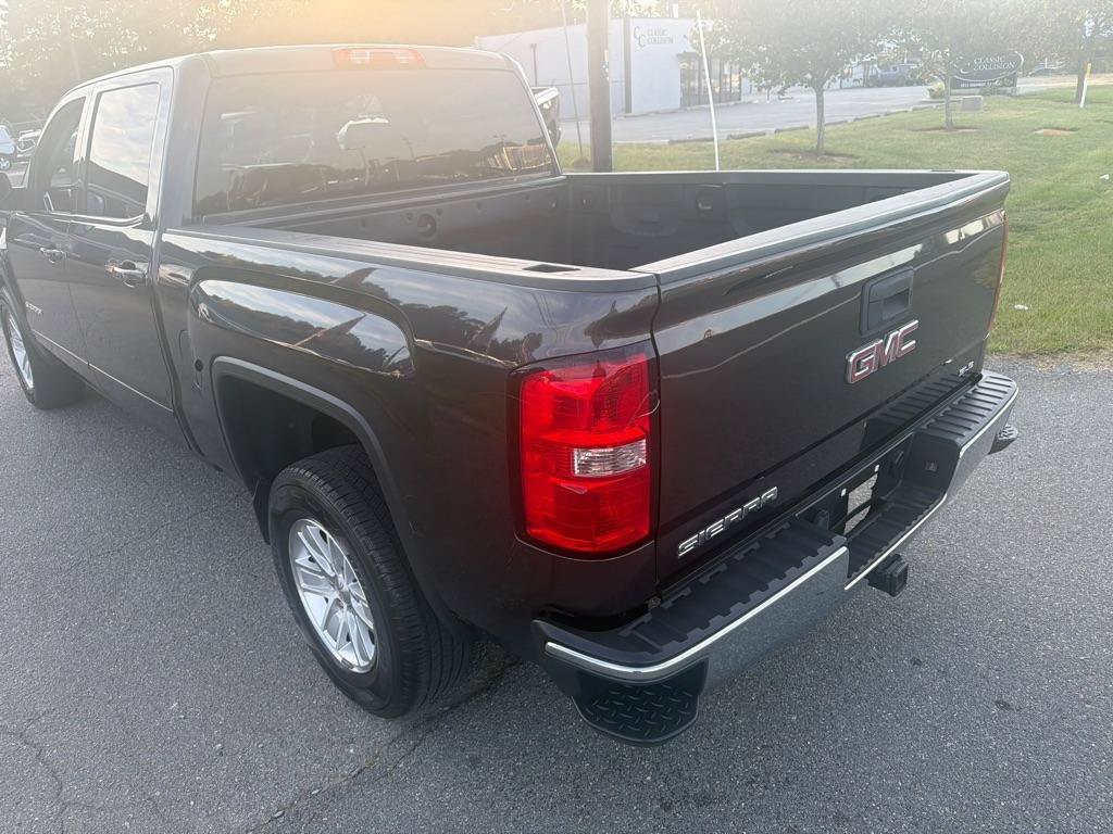 Used 2015 GMC Sierra 1500 SLE w/ SLE Value Package RWD image 11