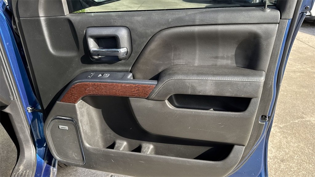 Used 2018 GMC Sierra 1500 SLT image 44