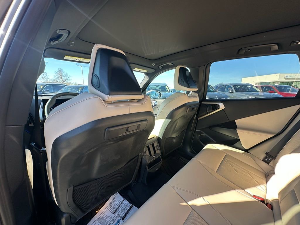 Certified 2025 BMW X3 xDrive30i w/ Convenience Package image 19