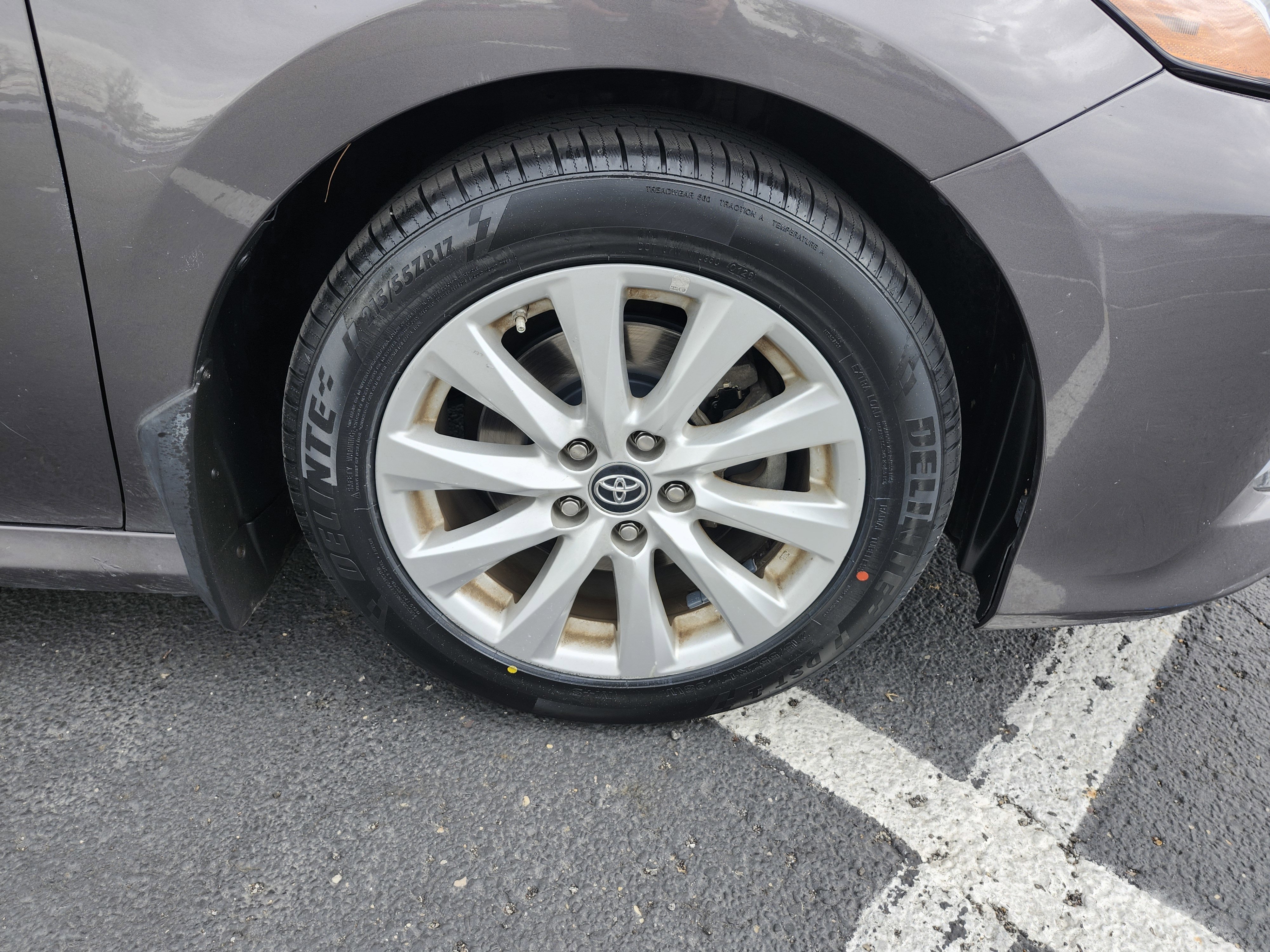 Used 2019 Toyota Camry LE w/ Convenience Package image 9