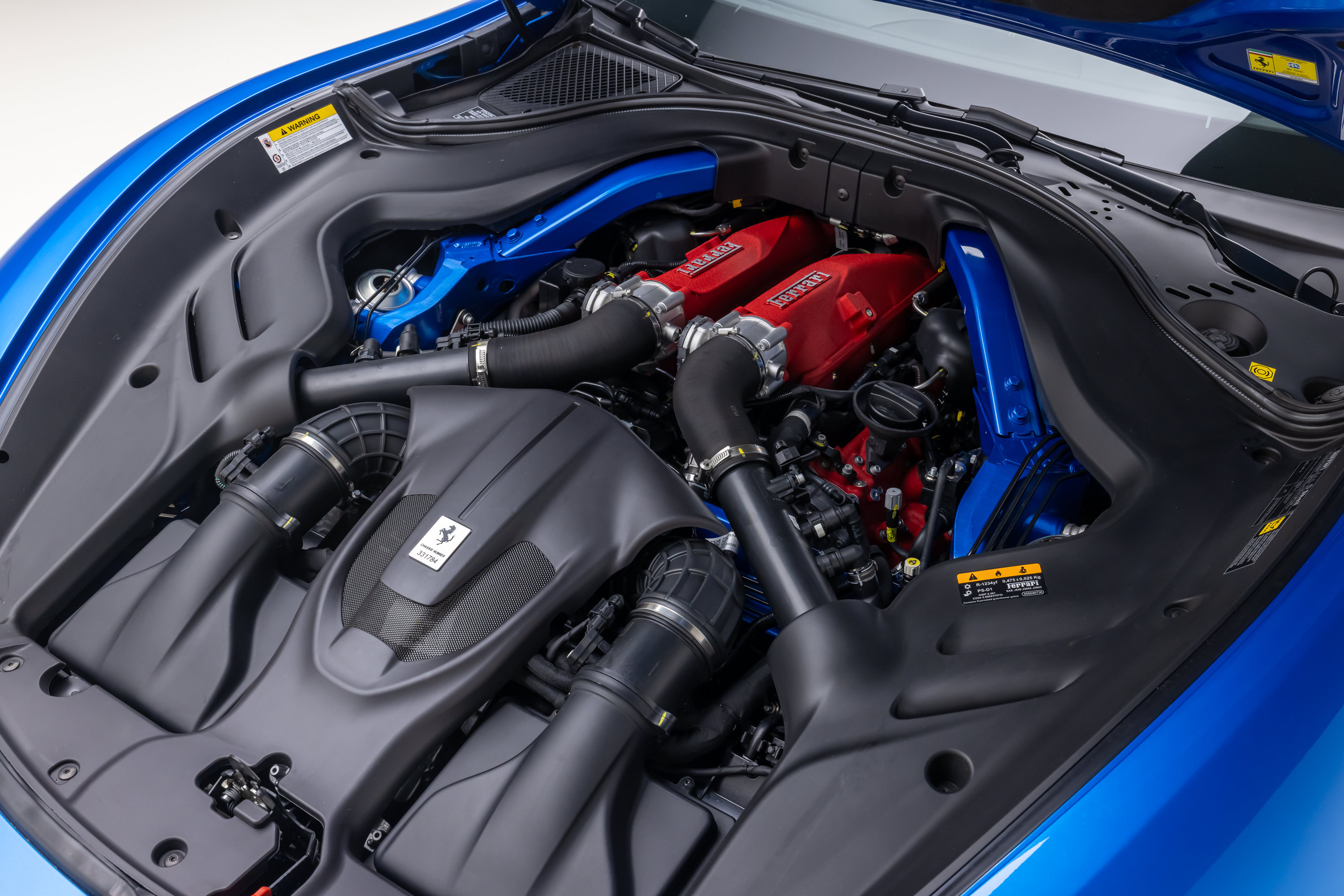 Used 2026 Ferrari Roma Spider RWD image 37