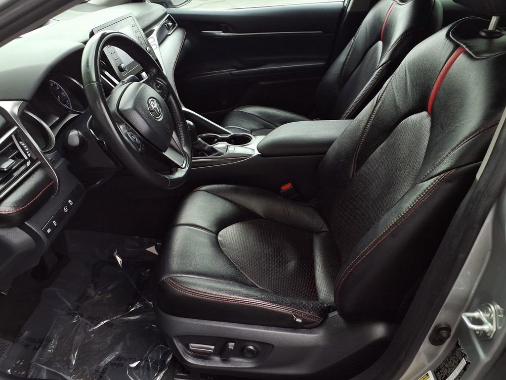 Used 2024 Toyota Camry SE FWD image 16