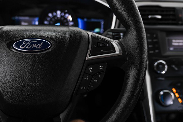 Used 2017 Ford Fusion S image 14