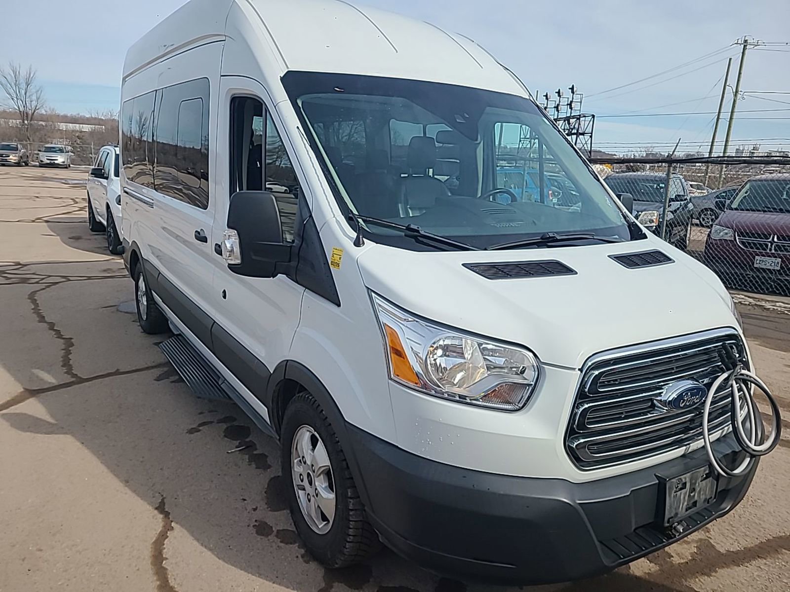 Used 2018 Ford Transit 350 XLT RWD image 5