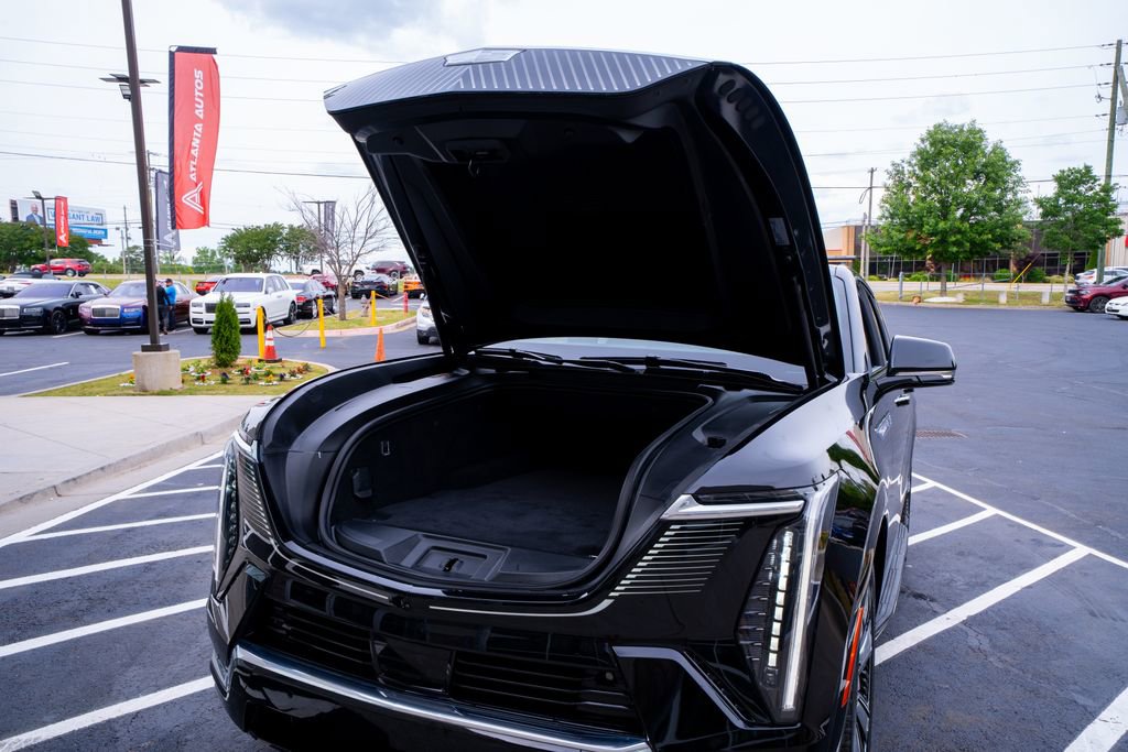 Used 2025 Cadillac Escalade IQ Luxury 2 w/ LPO, Premium Carpet Package AWD/4WD image 81