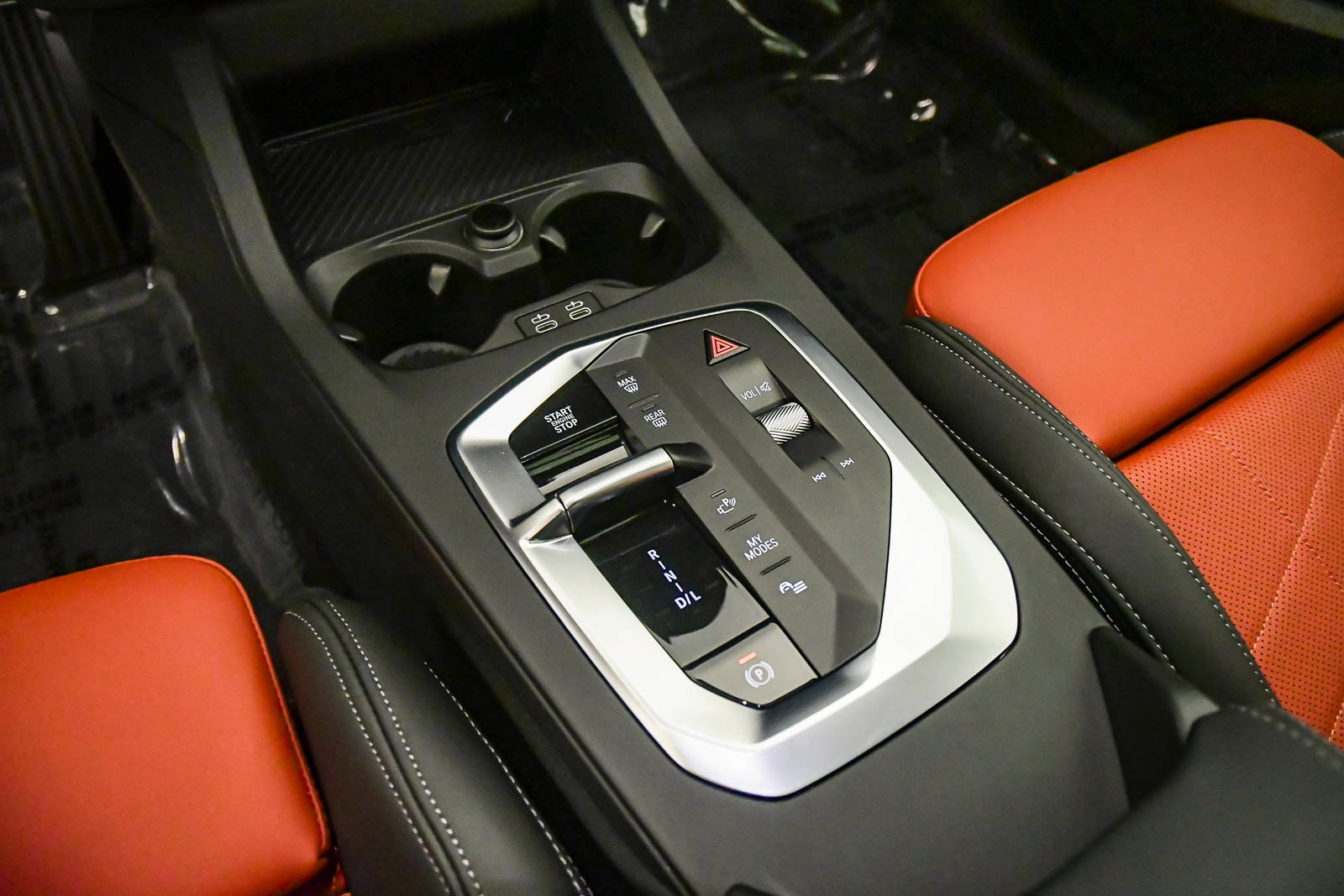 Used 2026 BMW 228i xDrive w/ Technology Package AWD/4WD image 19