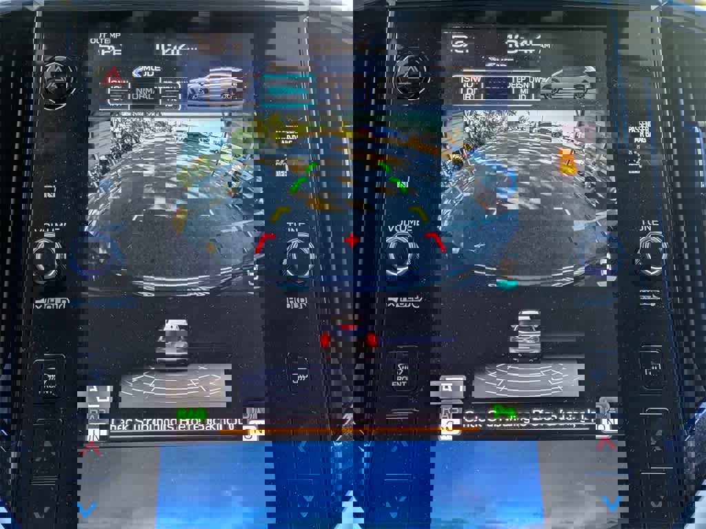 Used 2023 Subaru Ascent Touring image 30