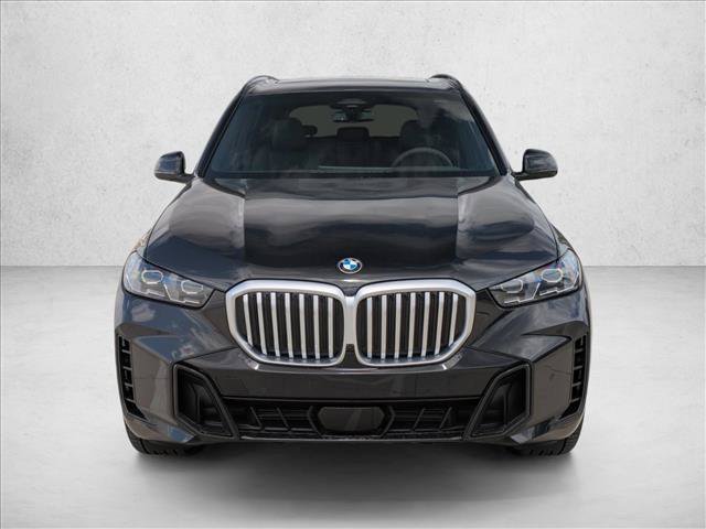 New 2026 BMW X5 xDrive40i w/ M Sport Package AWD/4WD image 6