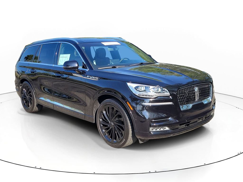 Certified 2022 Lincoln Aviator Reserve w/ Equipment Group 201A image 2