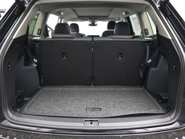 New 2026 Volkswagen Atlas Peak Edition image 12