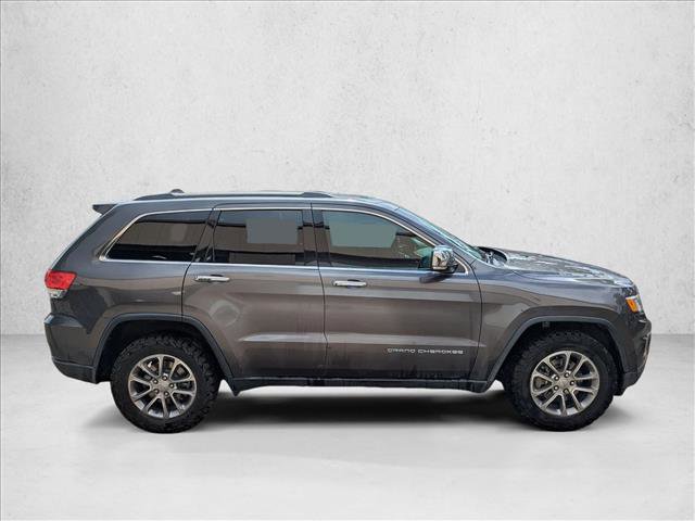 Used 2016 Jeep Grand Cherokee Limited w/ Luxury Group II RWD image 4
