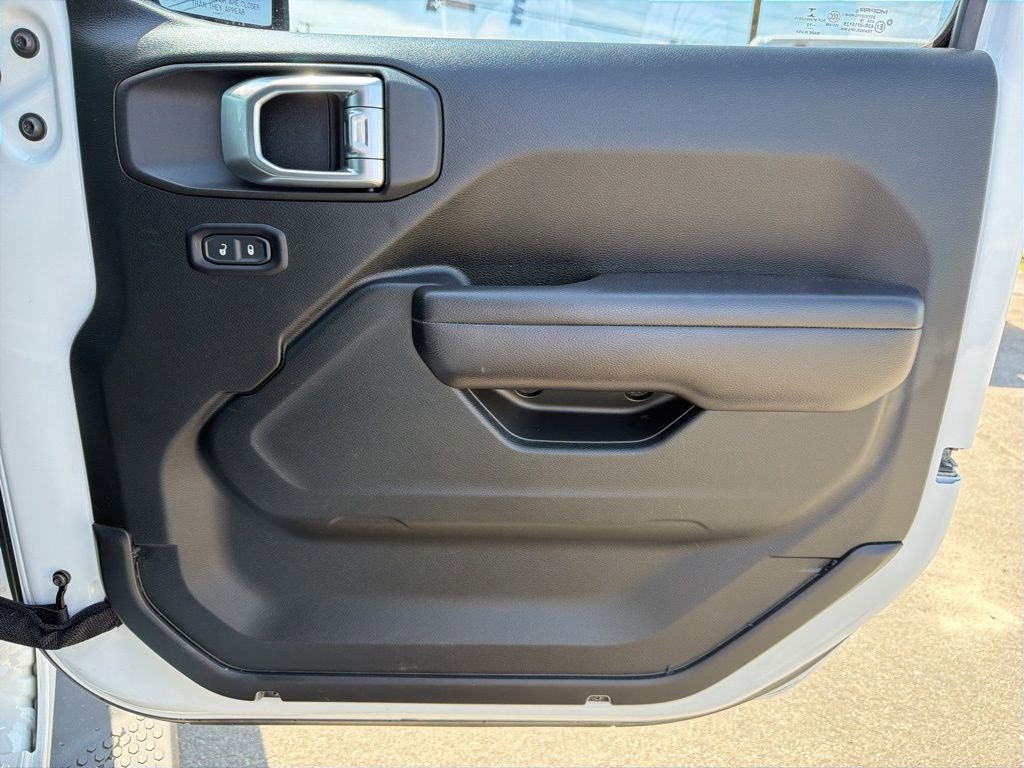 Used 2018 Jeep Wrangler Unlimited Sport S image 22