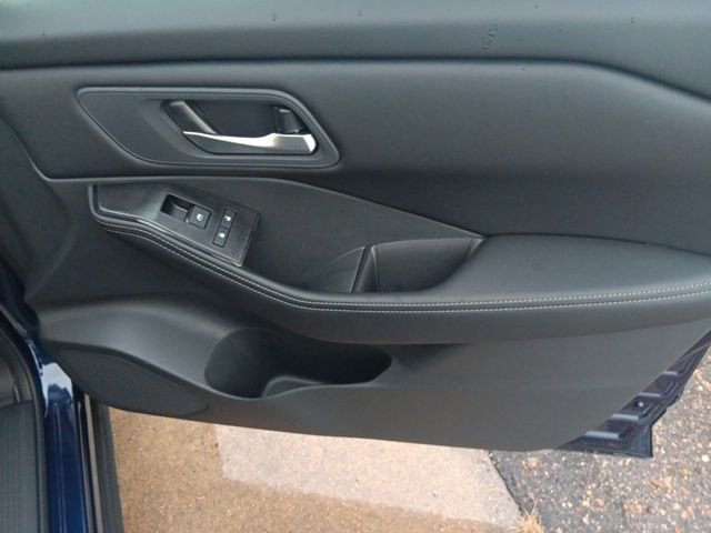 New 2026 Nissan Rogue SV image 27