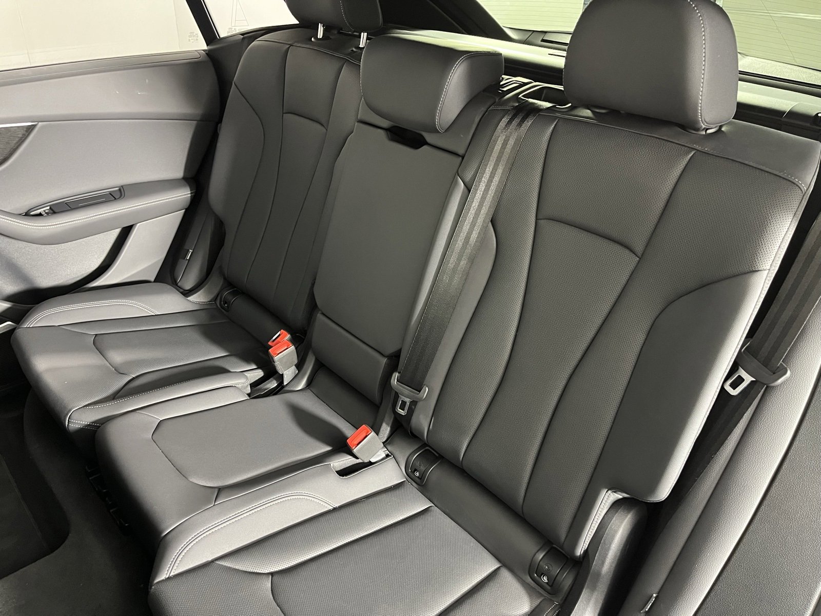 Certified 2025 Audi Q8 Premium Plus w/ Premium Plus Package image 15