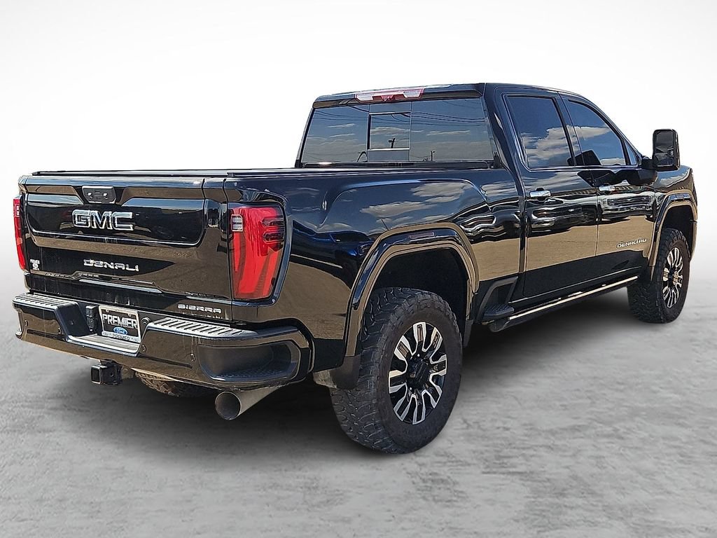 Used 2024 GMC Sierra 2500 Denali Ultimate AWD/4WD image 11