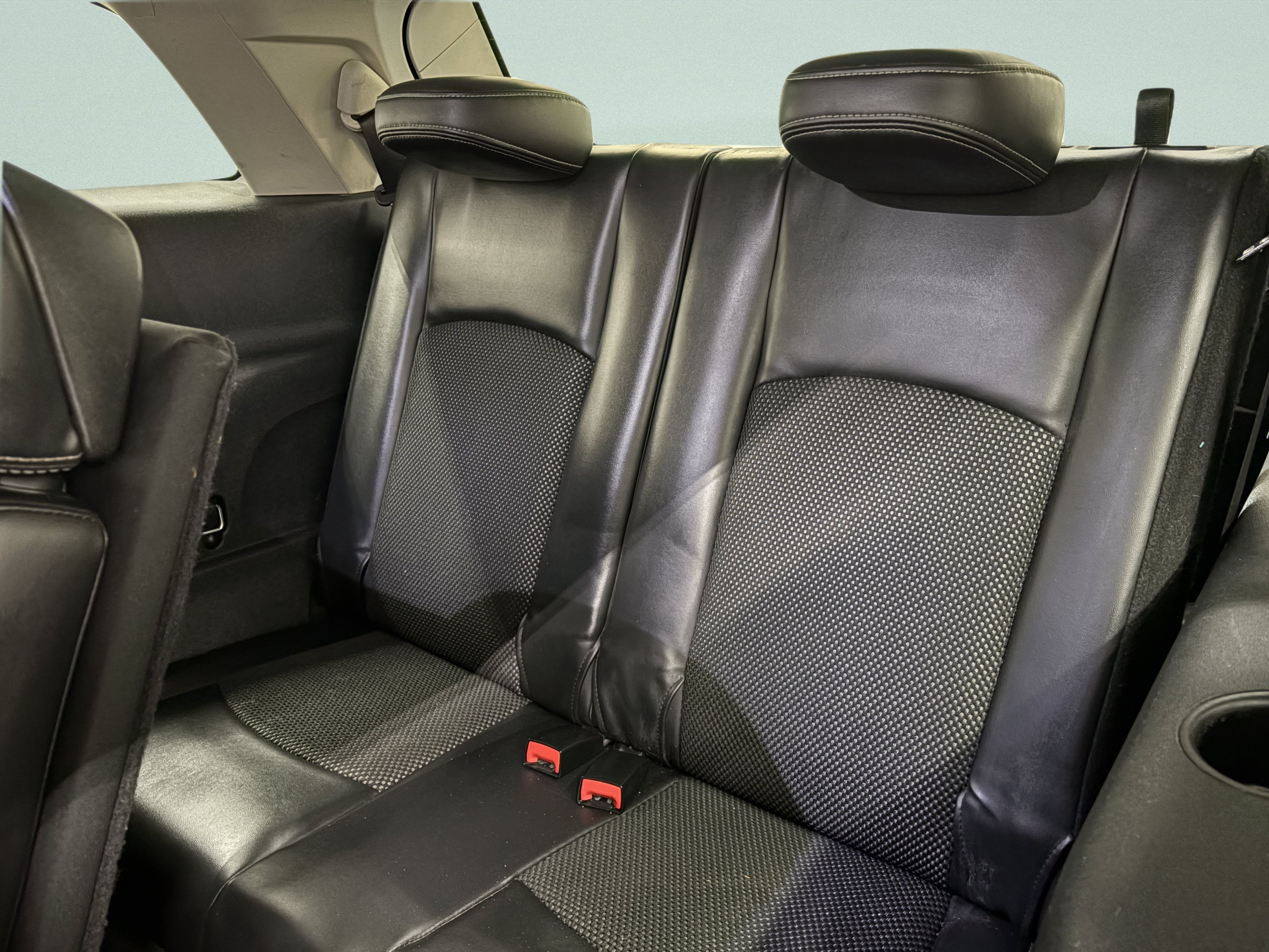 Used 2018 Dodge Journey Crossroad FWD image 13
