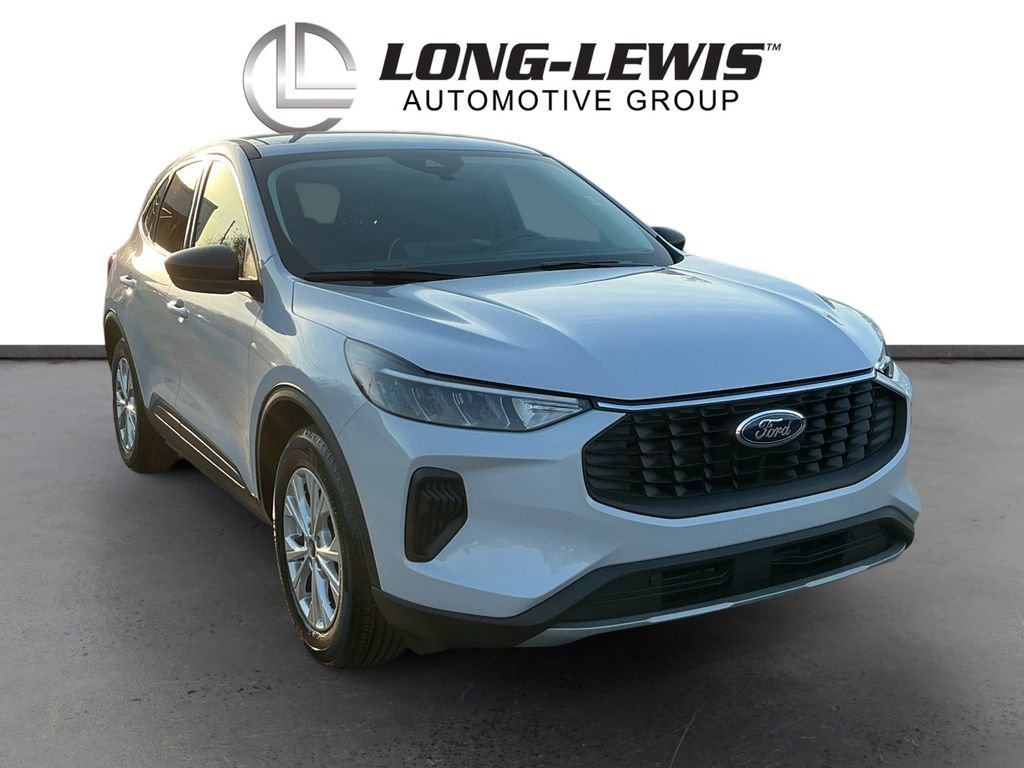 Used 2025 Ford Escape Active FWD image 10
