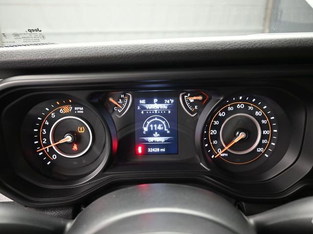 Used 2025 Jeep Wrangler Sport S image 32