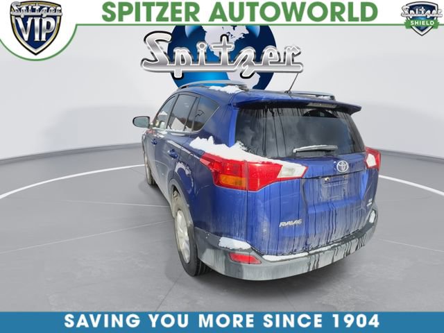 Used 2015 Toyota RAV4 LE image 8