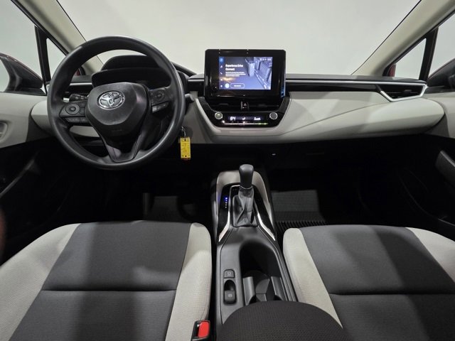 Used 2025 Toyota Corolla LE image 14