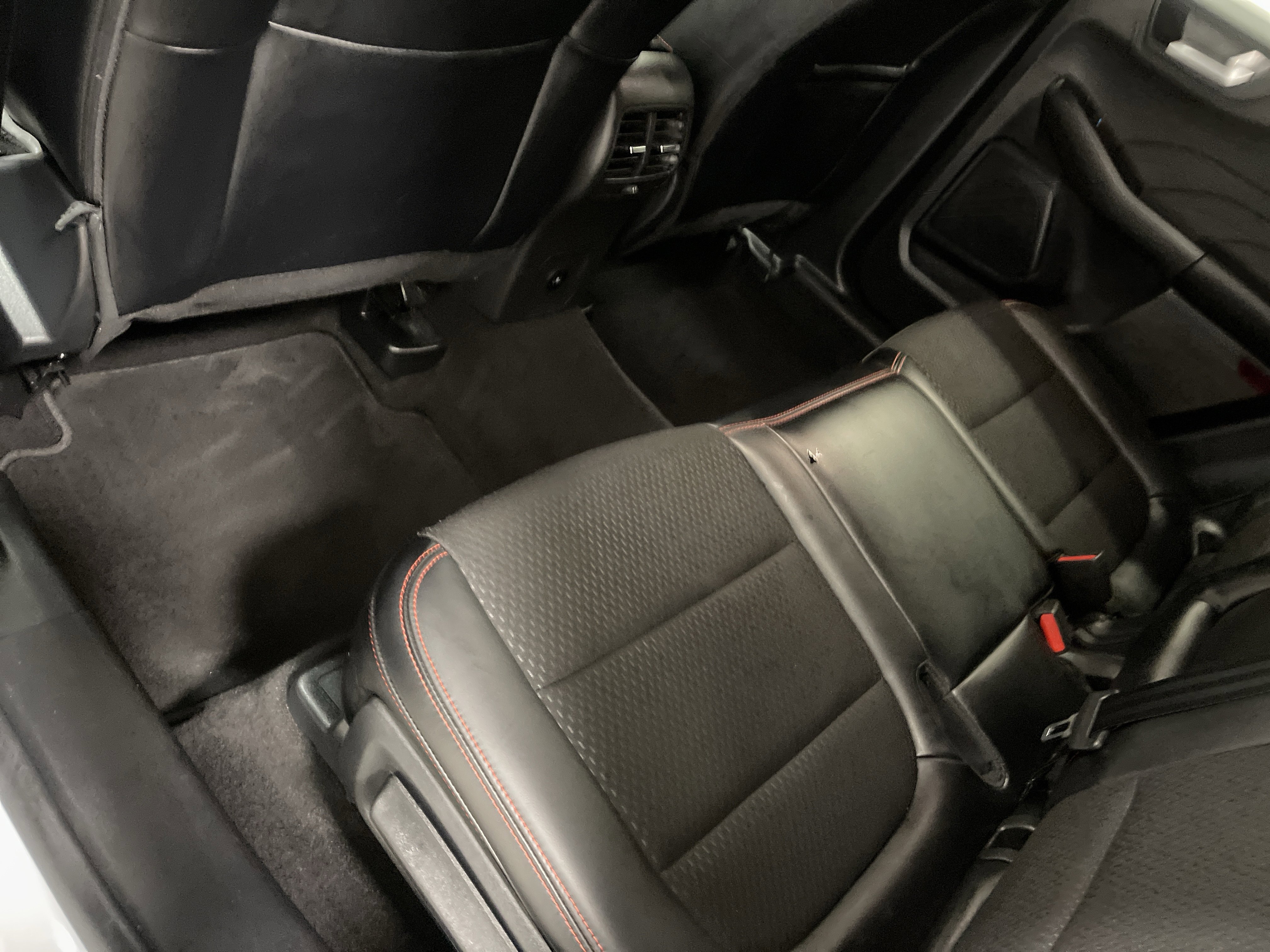 Used 2025 Ford Escape ST-Line Select image 17