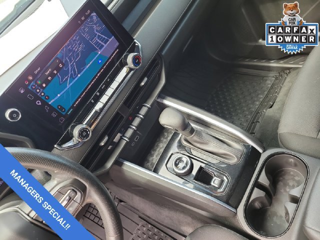 Used 2023 Chevrolet Colorado Trail Boss AWD/4WD image 32