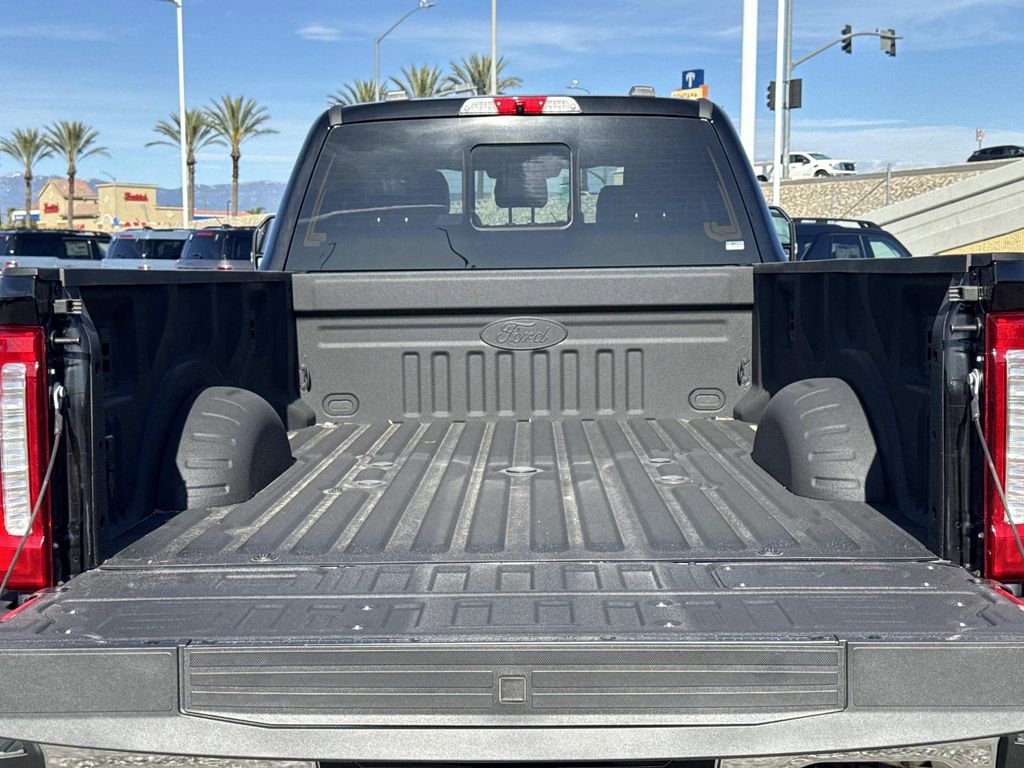 New 2025 Ford F350 Lariat w/ Lariat Ultimate Package image 25