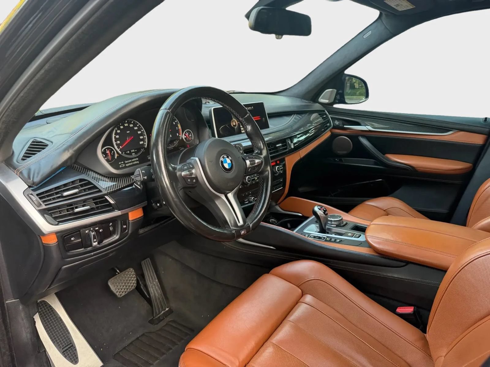 Used 2015 BMW X5 M AWD/4WD image 12