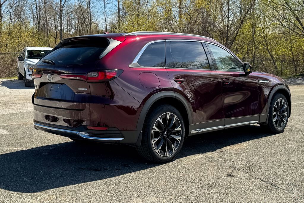 Used 2024 MAZDA CX-90 Plug-In Hybrid w/ Premium Plus AWD/4WD image 3