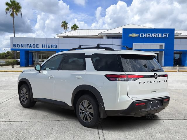 Used 2026 Nissan Pathfinder SV FWD image 3