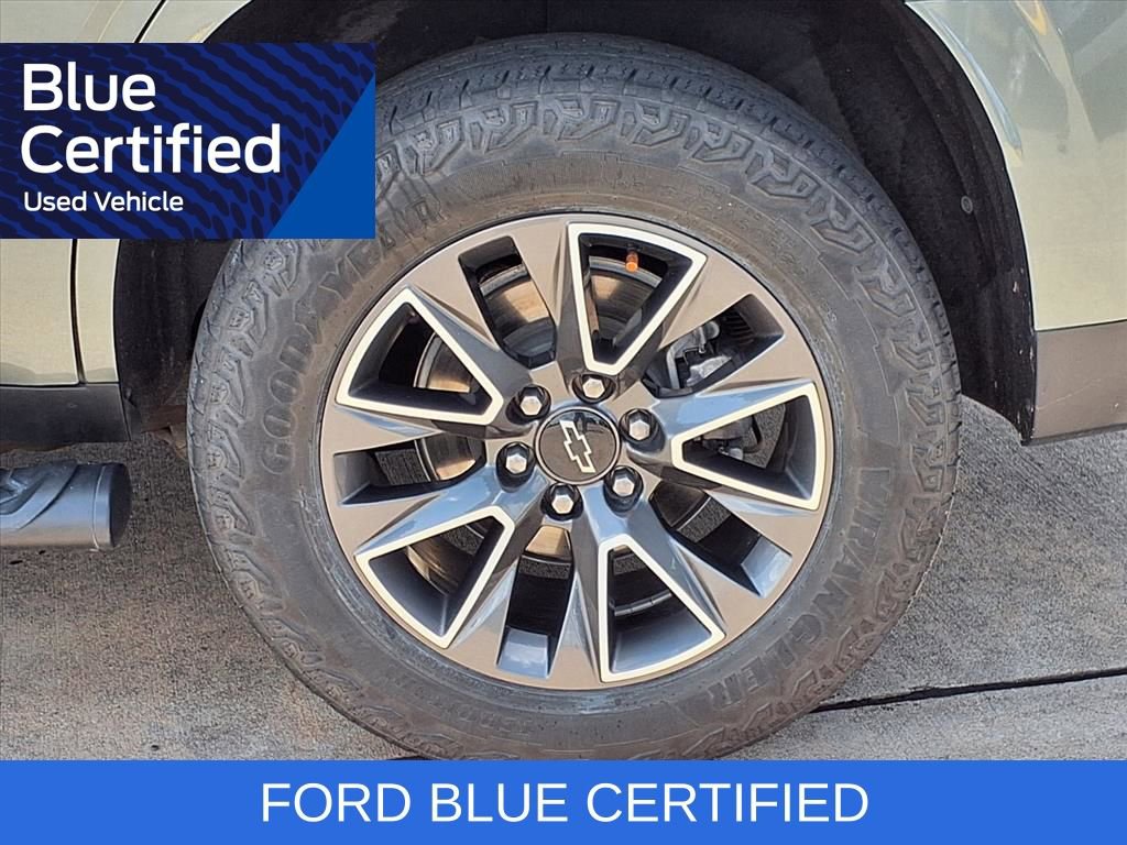 Used 2023 Chevrolet Tahoe Z71 w/ Z71 Off-Road Package AWD/4WD image 30