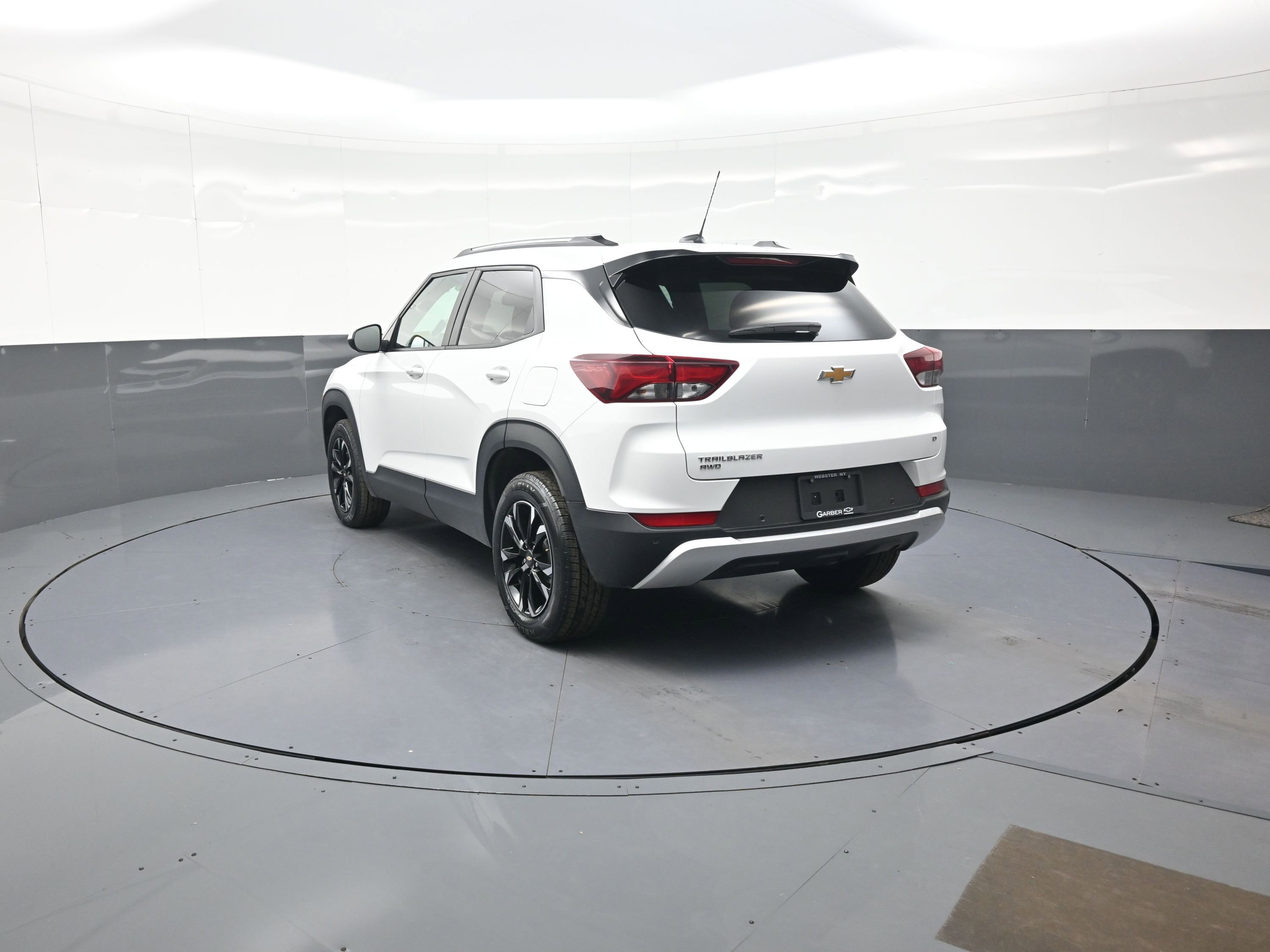 Used 2023 Chevrolet TrailBlazer LT w/ Convenience Package image 5