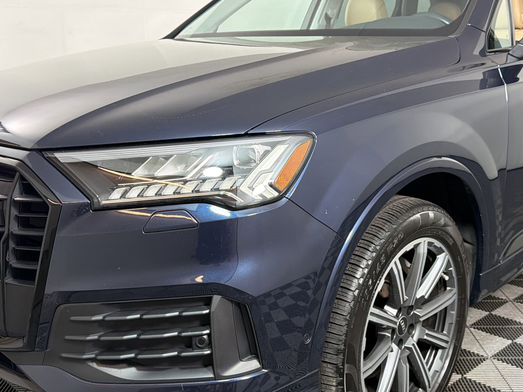 Certified 2023 Audi Q7 2.0T Premium Plus image 8