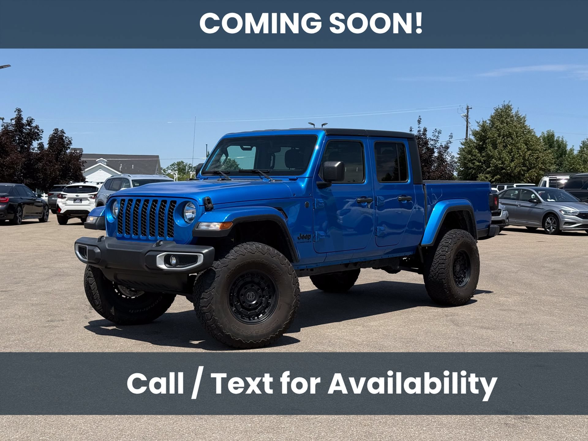 Used 2023 Jeep Gladiator Sport AWD/4WD image 3