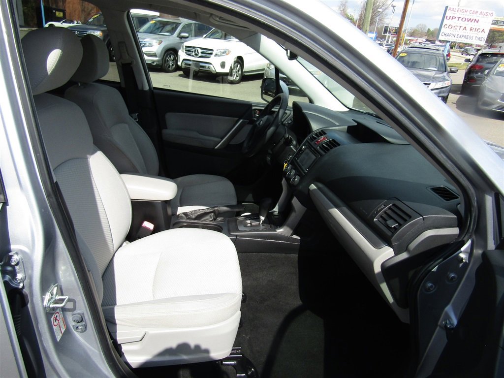 Used 2015 Subaru Forester 2.5i Premium image 21