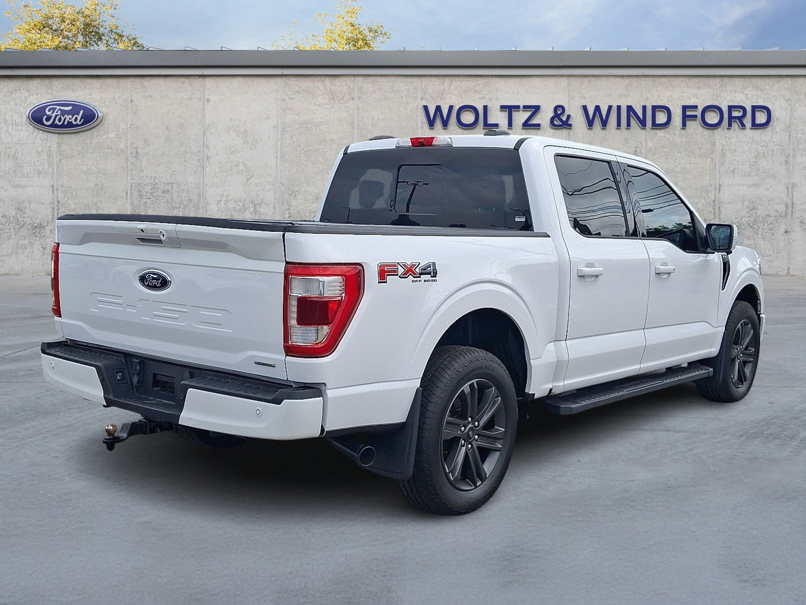 Used 2021 Ford F150 Lariat w/ Equipment Group 502A High AWD/4WD image 6