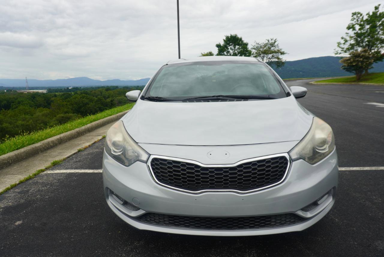 Used 2014 Kia Forte EX FWD image 2