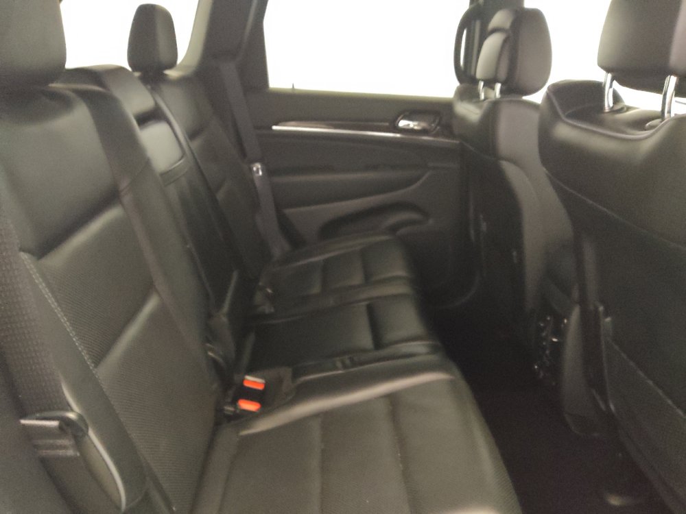 Used 2021 Jeep Grand Cherokee Overland AWD/4WD image 19