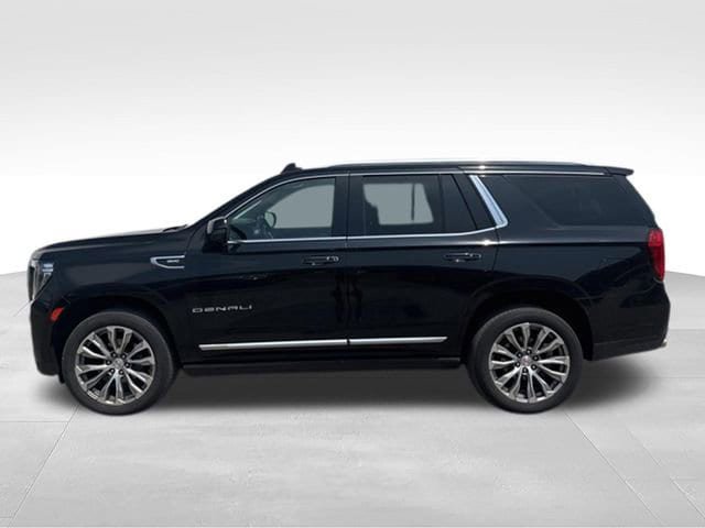 Used 2021 GMC Yukon Denali w/ Denali Premium Package AWD/4WD image 28