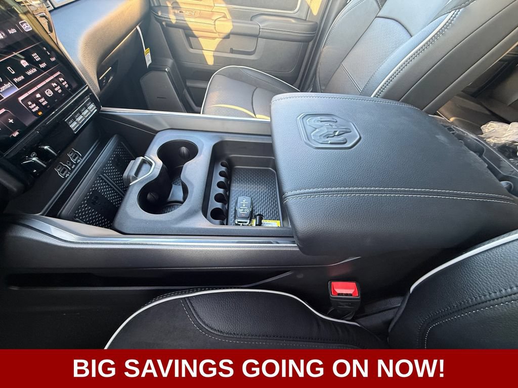 New 2026 RAM 2500 Laramie AWD/4WD image 31